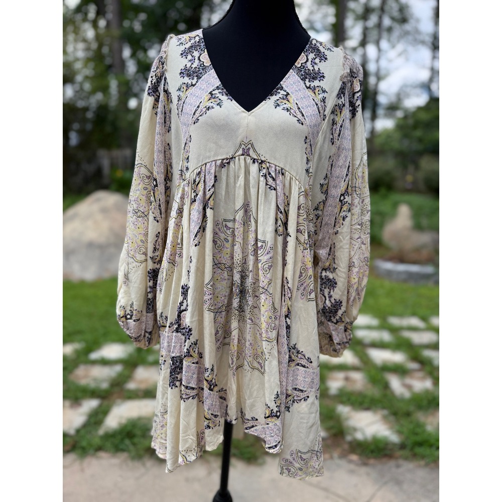 Free People Cream Paisley Medallion Babydoll Tunic V-Neck Balloon Sleeve Top S